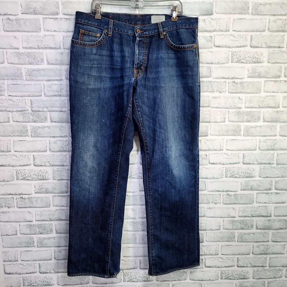 Boss Hugo Boss Jeans Mens 38 x 32 Regular Fit Straight Leg Dark Wash‎ Frayed Hem